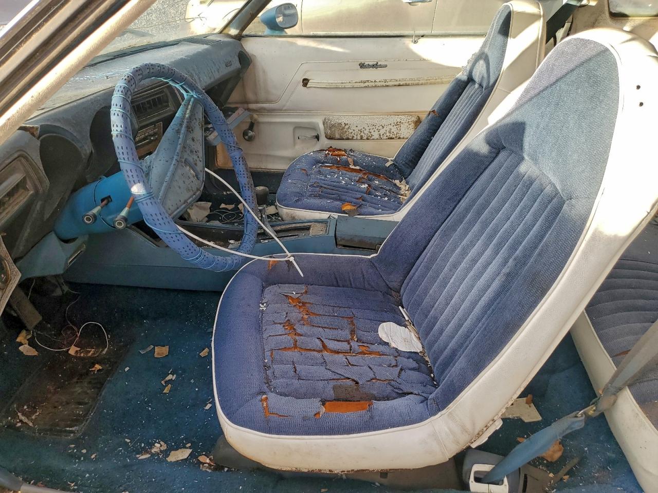 Lot #3318911925 1975 OLDSMOBILE CUTLASS