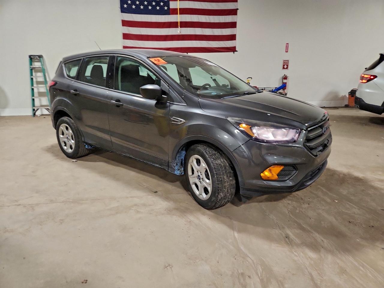 FORD ESCAPE S