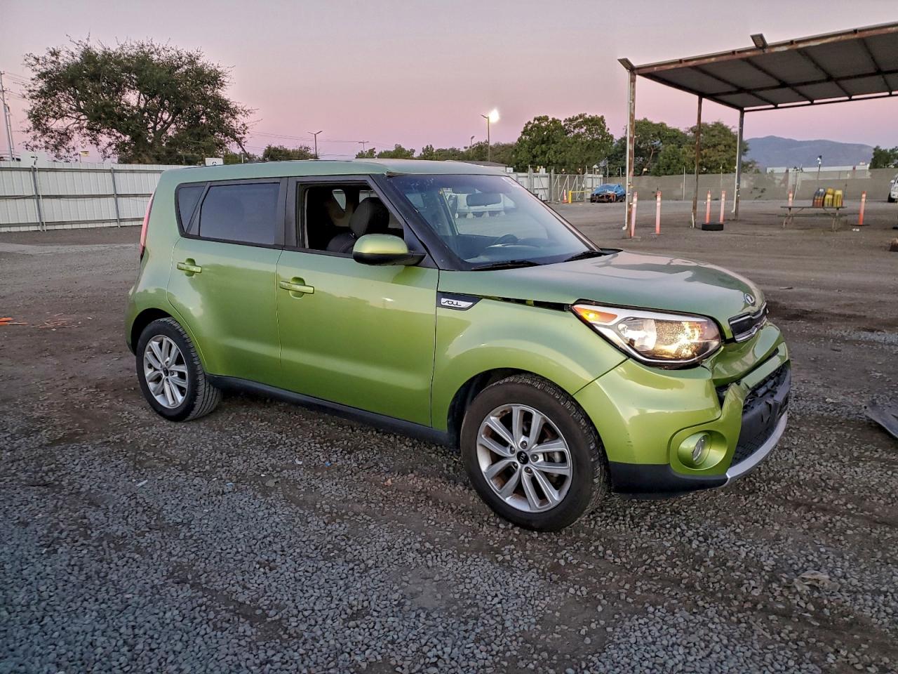 KIA SOUL +