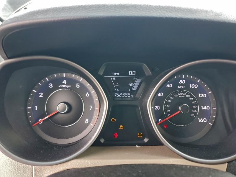 2016 HYUNDAI ELANTRA SE #3301776352