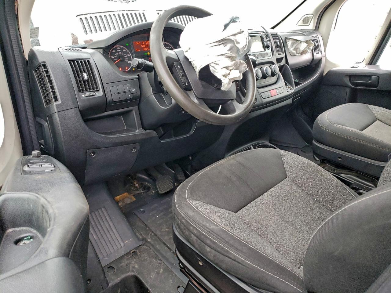 RAM PROMASTER 1500 STANDARD