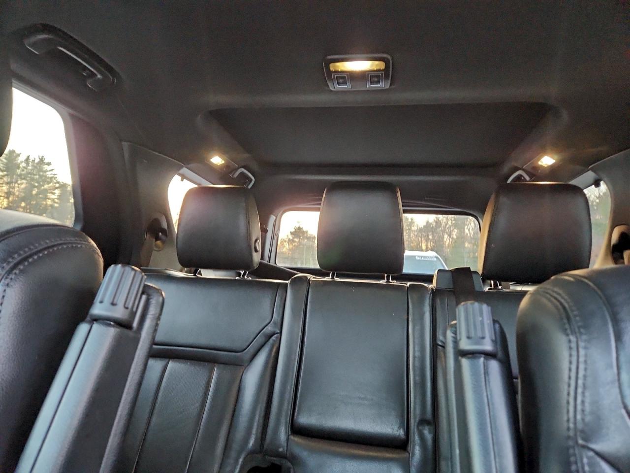 Lot #3318894935 2018 LAND ROVER DISCOVERY