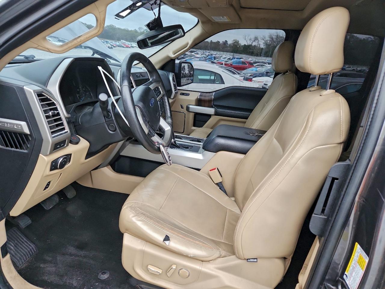 FORD F-150 SUPER CAB