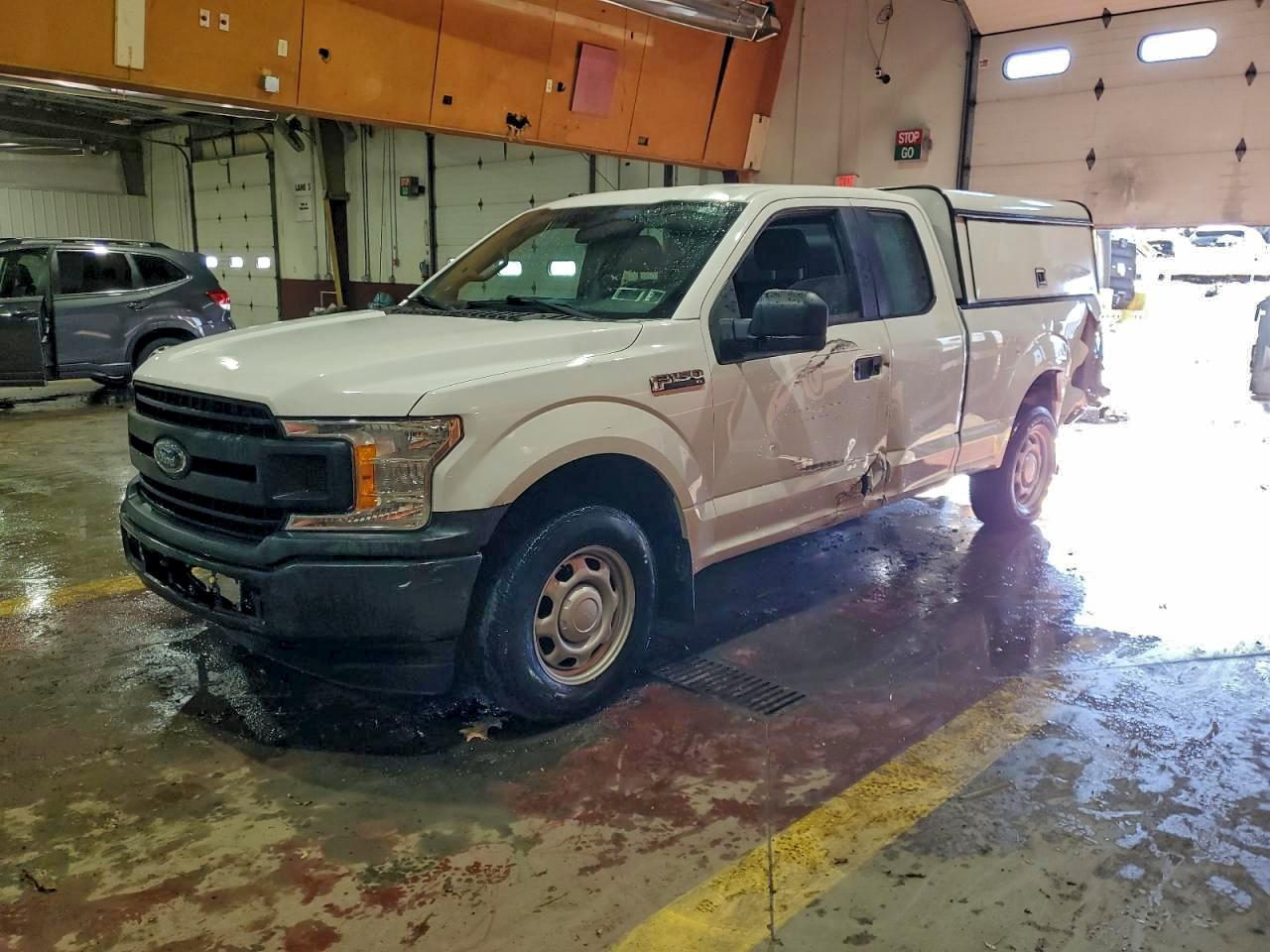 Lot #3310319012 2018 FORD F150 SUPER