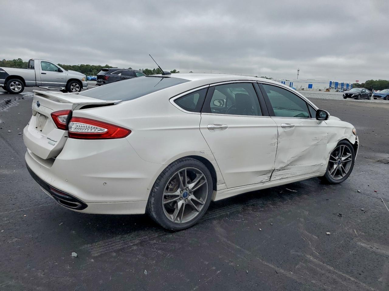 FORD FUSION TITANIUM