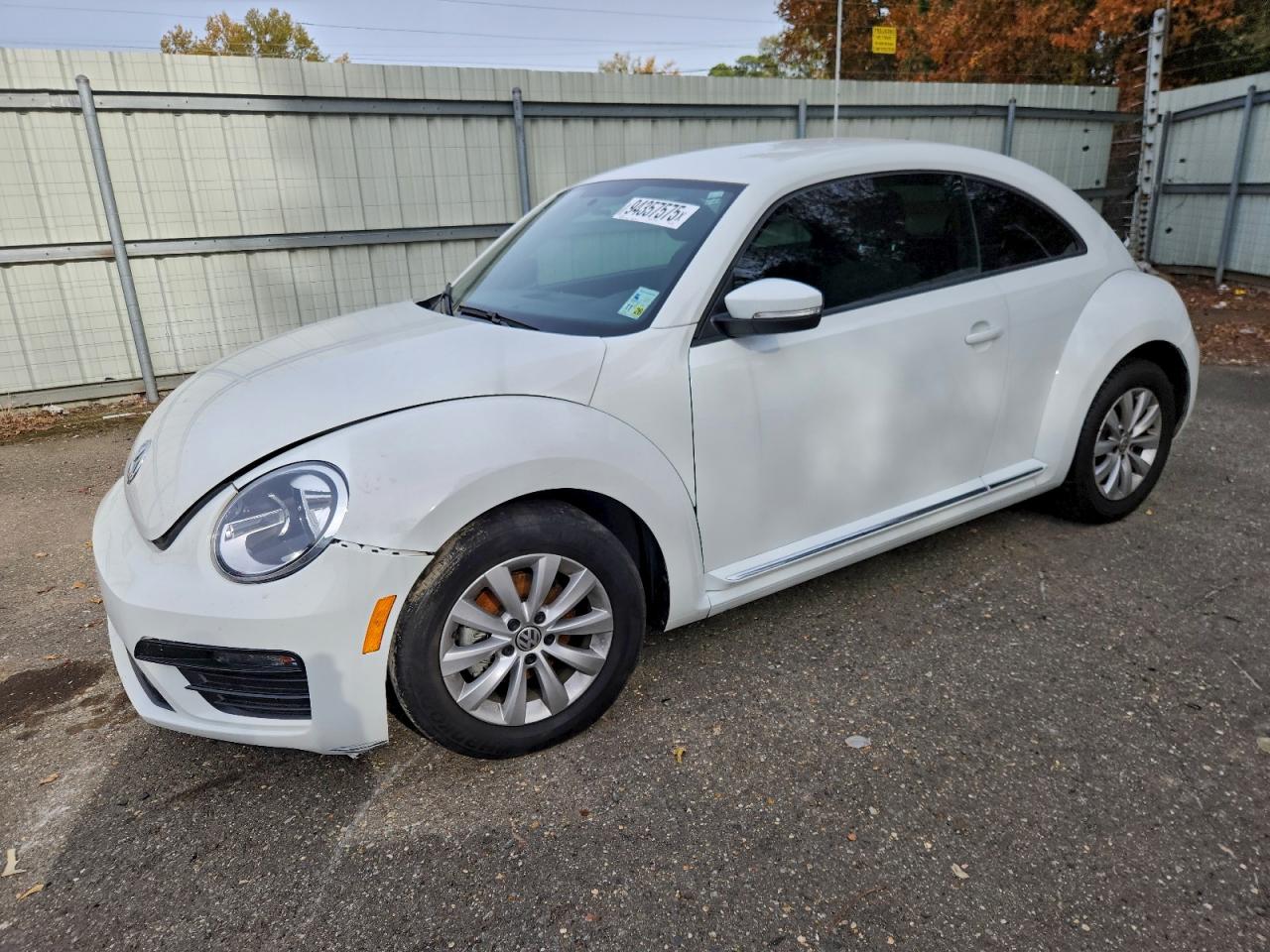 VOLKSWAGEN BEETLE S