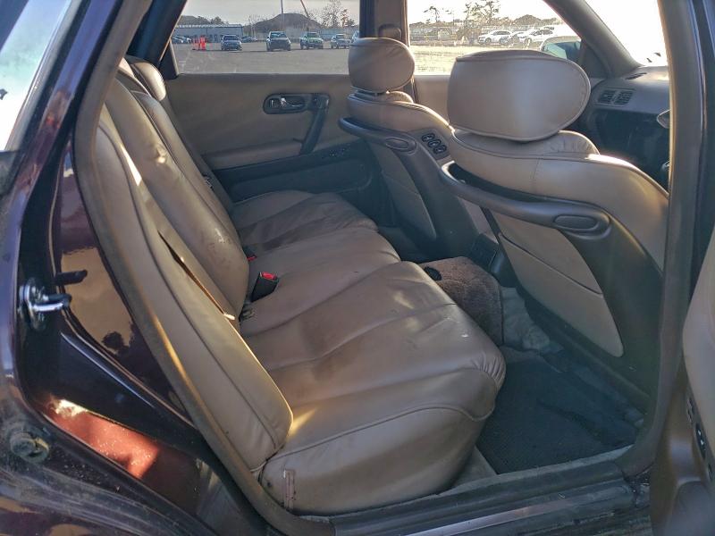 1992 NISSAN UK #3316880155