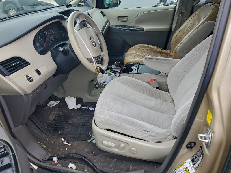 2011 TOYOTA SIENNA LE #3310364011