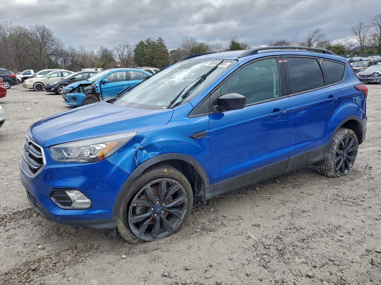 FORD ESCAPE SE