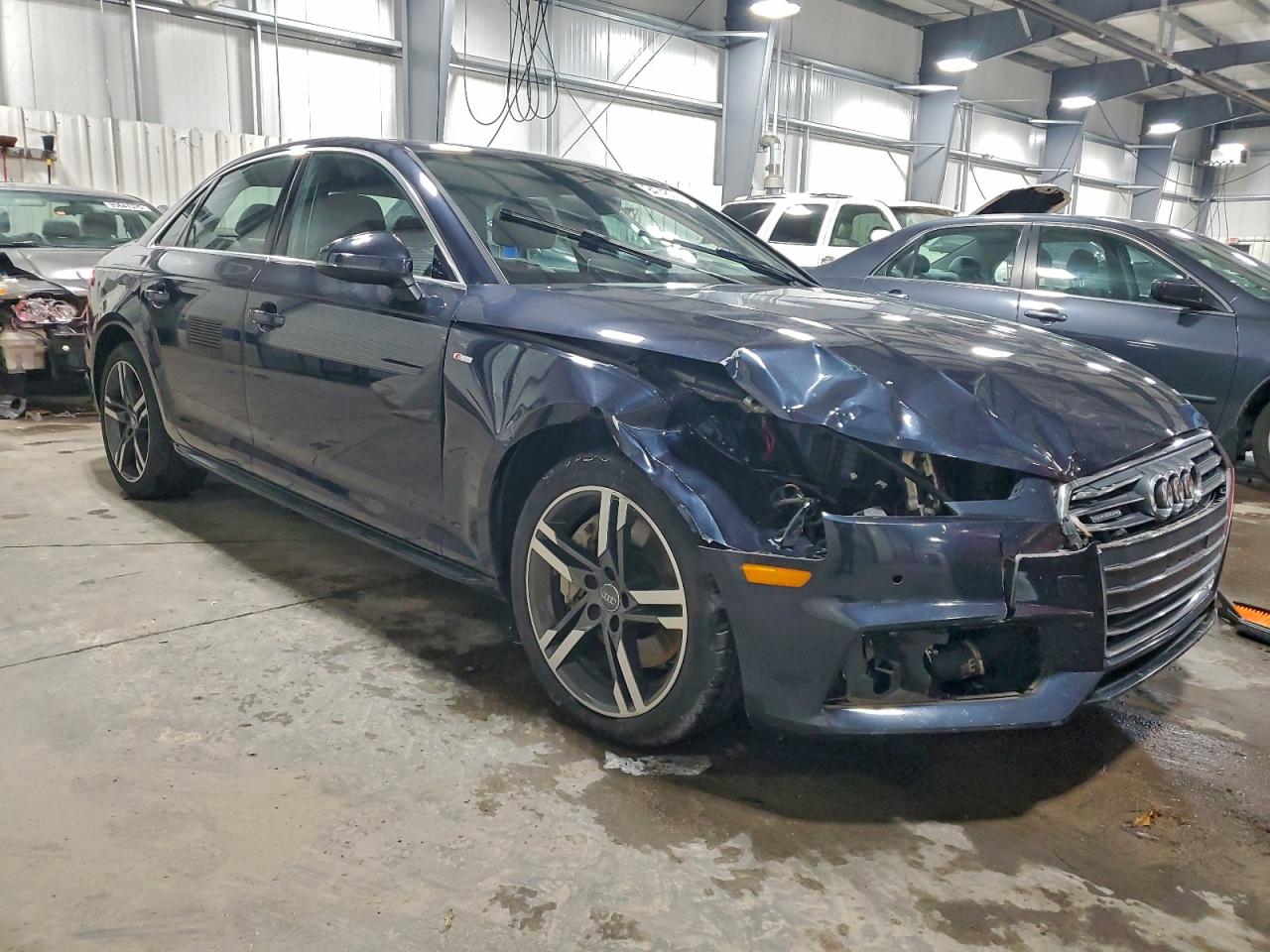 AUDI A4 PREMIUM PLUS