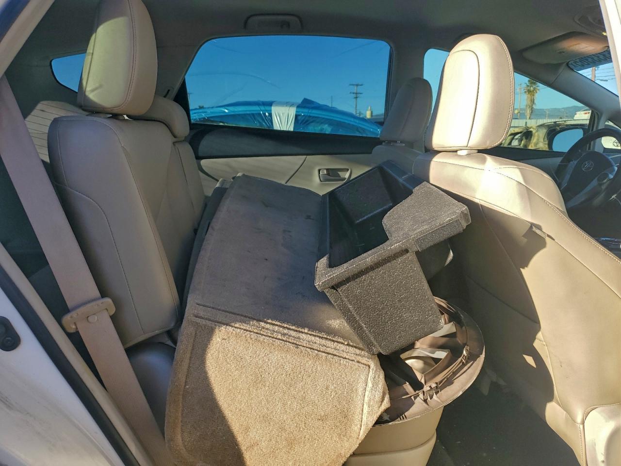 Lot #3311446375 2012 TOYOTA PRIUS V