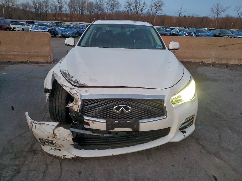 2015 INFINITI Q50 BASE #3312424687