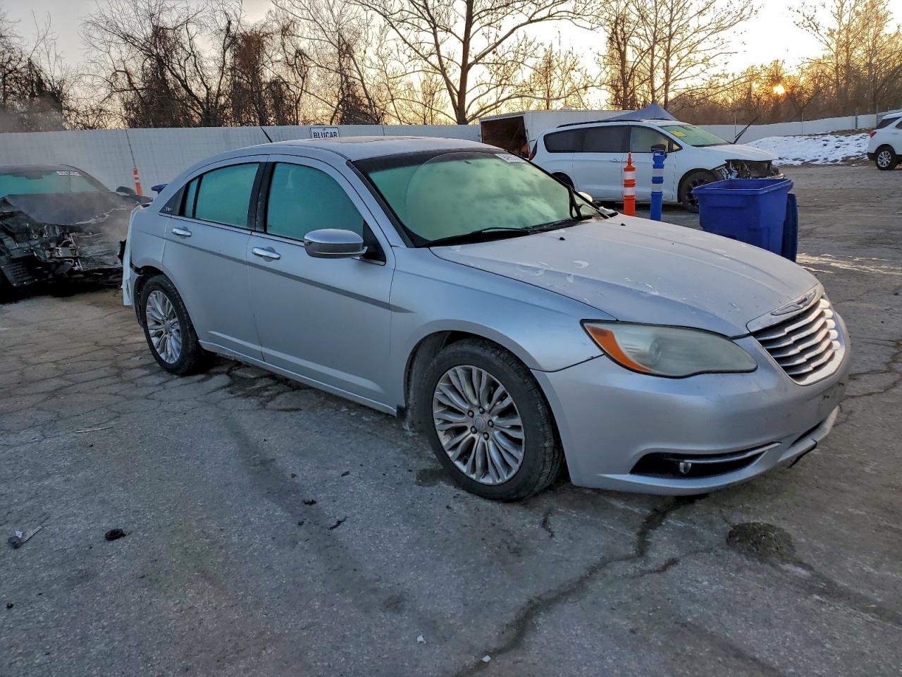 CHRYSLER 200 LIMITED