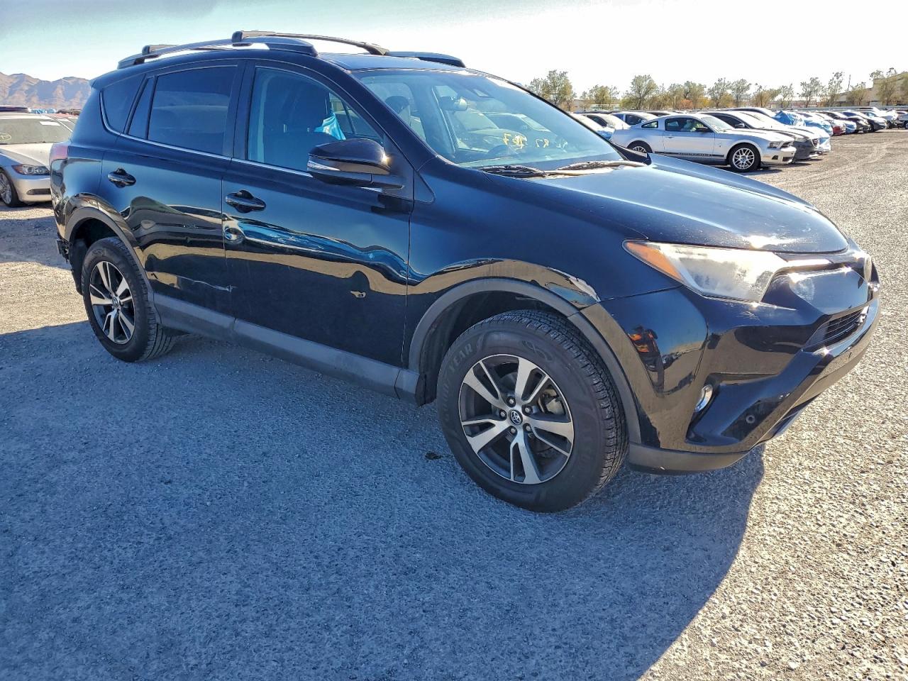 TOYOTA RAV4 XLE