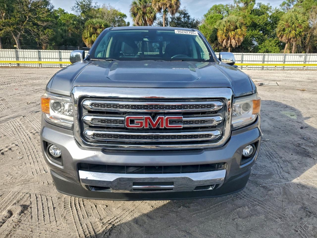 GMC CANYON SLT