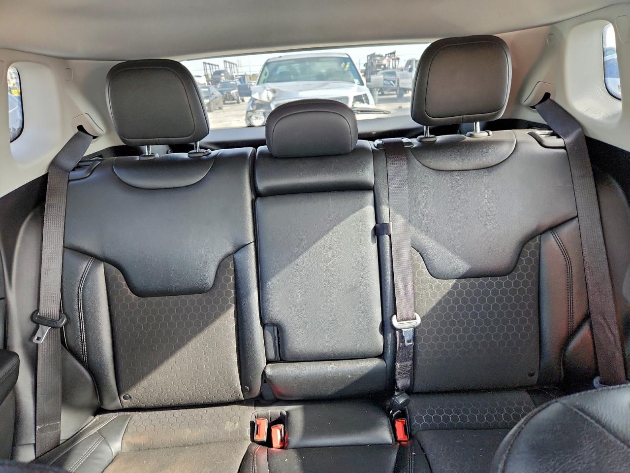 JEEP COMPASS LATITUDE