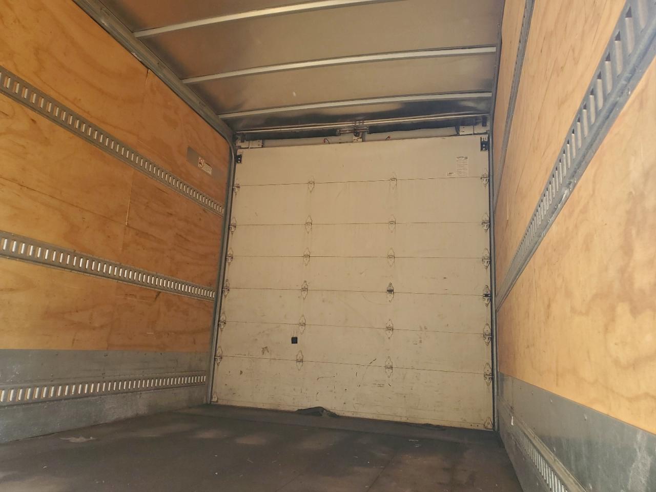 Lot #3317737069 2021 ISUZU NPR HD