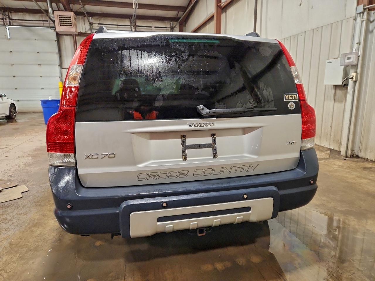 Lot #3311622272 2006 VOLVO XC70