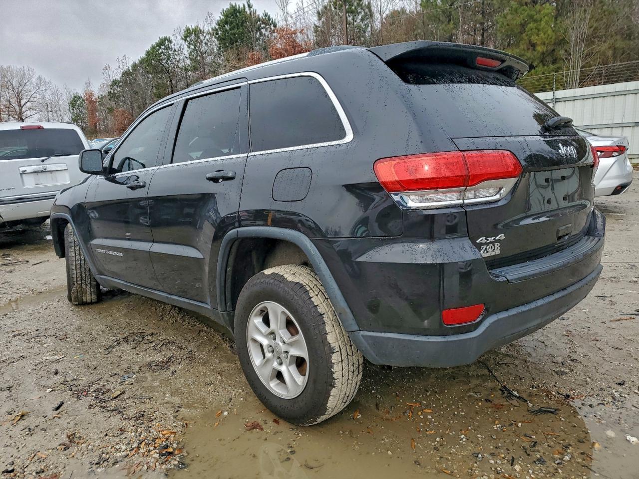 JEEP GRAND CHEROKEE LAREDO