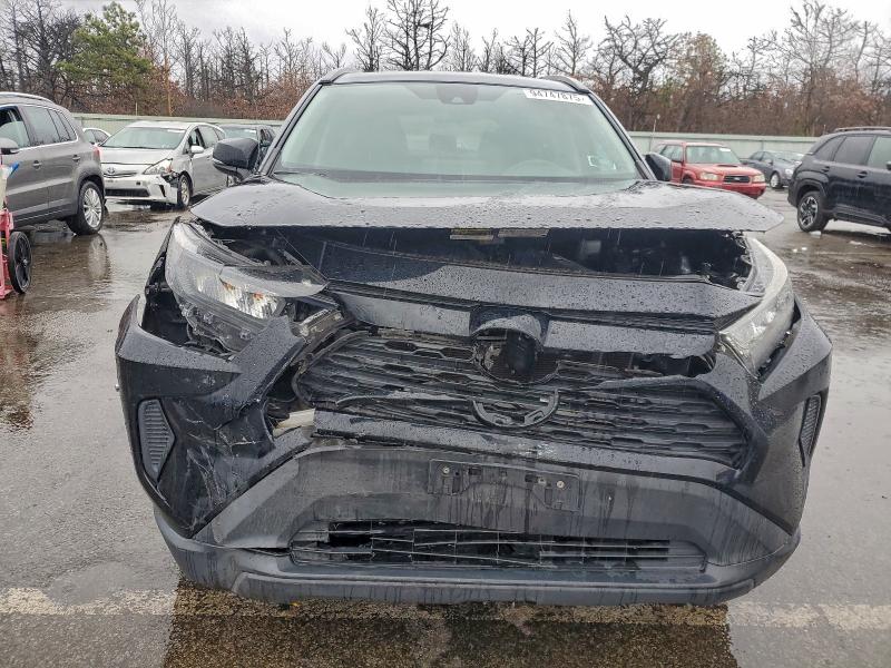 2019 TOYOTA RAV4 LE #3316880139