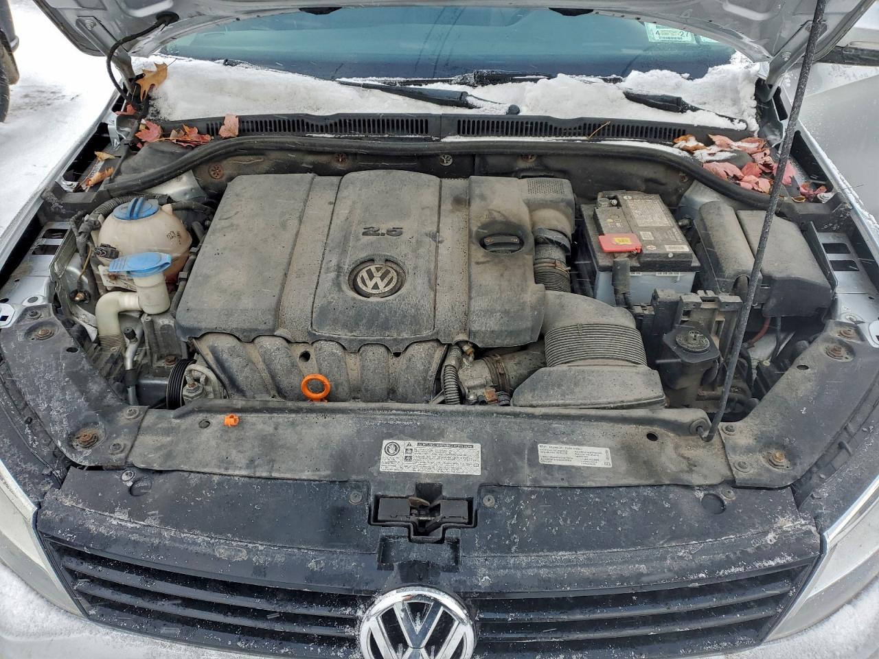 VOLKSWAGEN JETTA SE