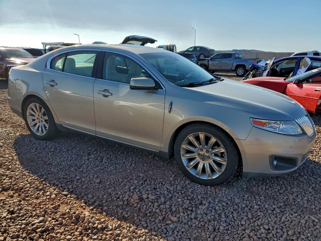 Lot #3301863995 2009 LINCOLN MKS