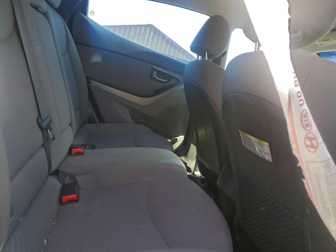 Lot #3316067245 2015 HYUNDAI ELANTRA SE