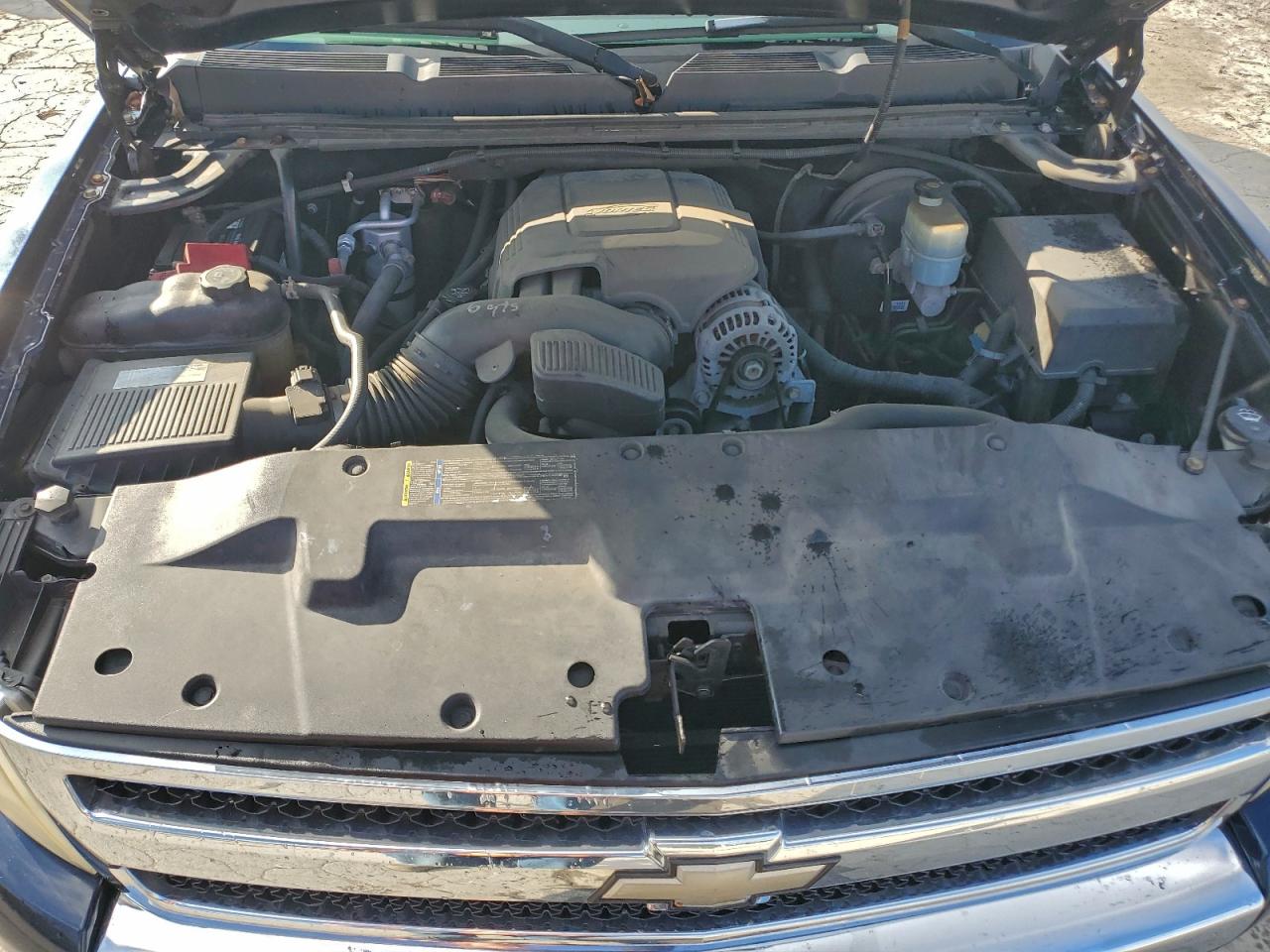 CHEVROLET SILVERADO K1500 LS