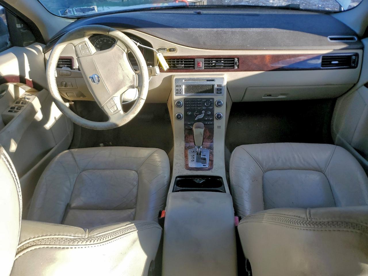 Lot #3312424683 2008 VOLVO XC70