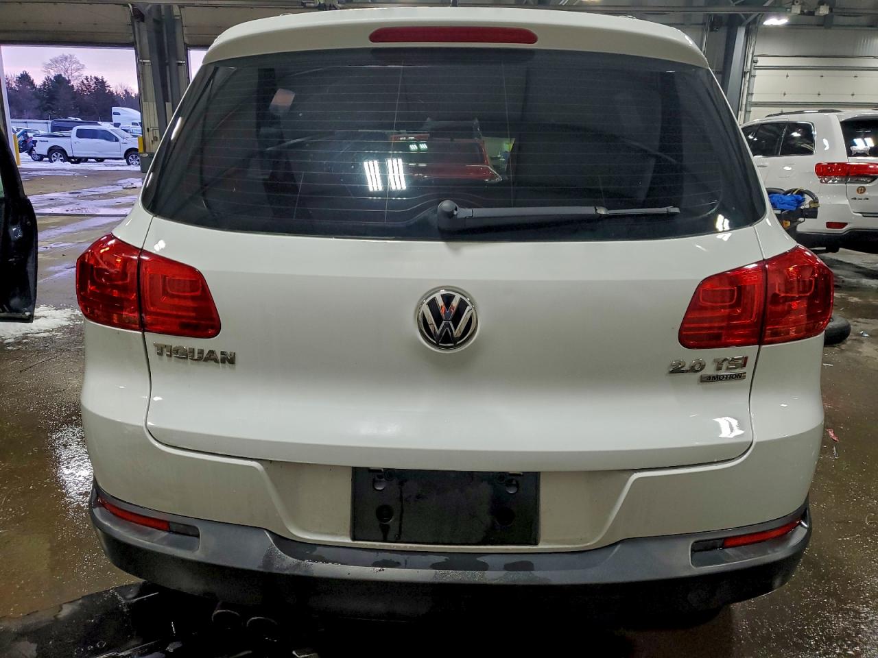 VOLKSWAGEN TIGUAN S