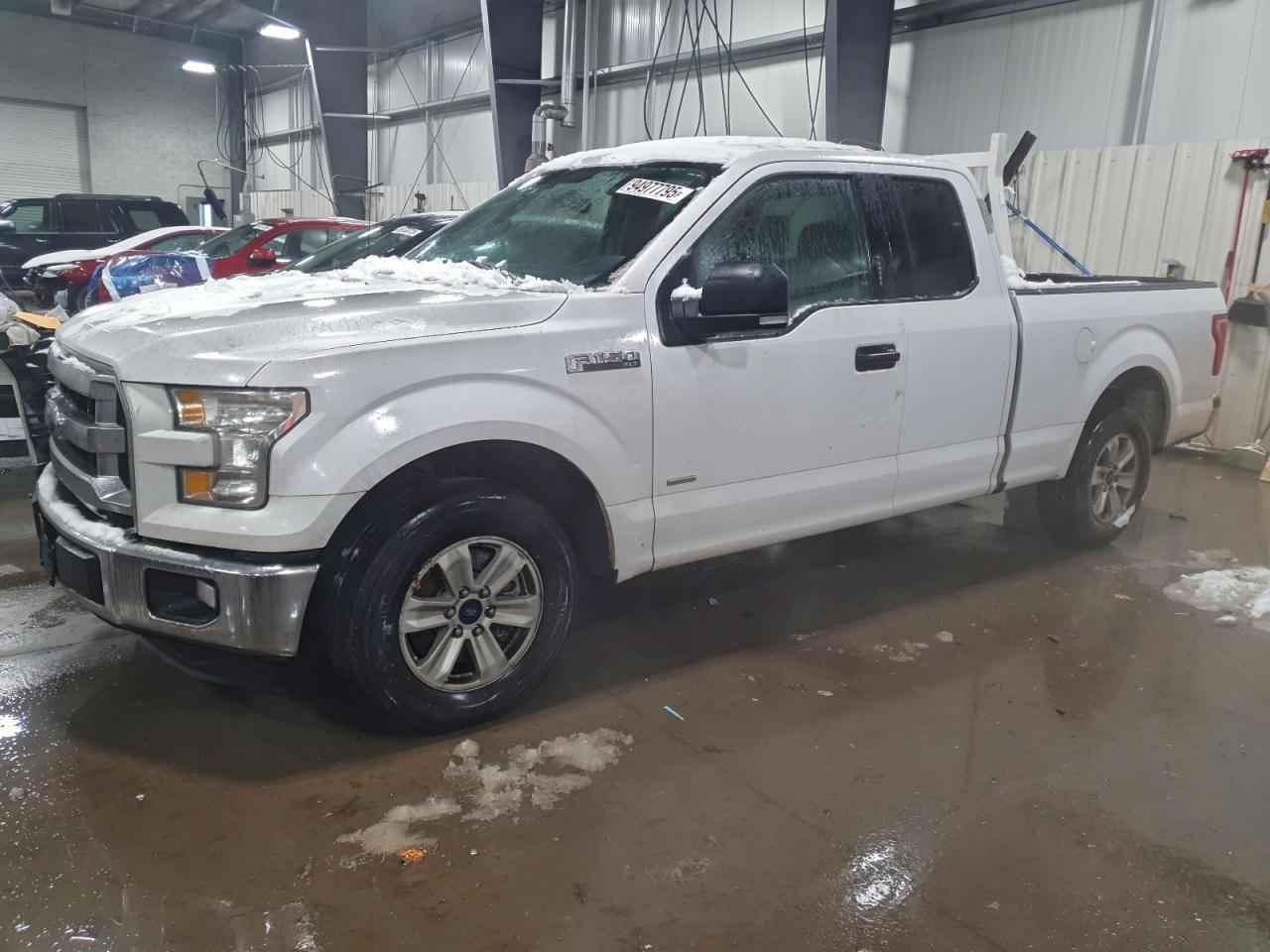 FORD F-150 SUPER CAB