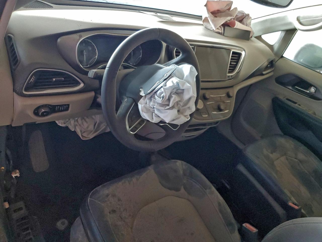 Lot #3318054386 2022 CHRYSLER PACIFICA T