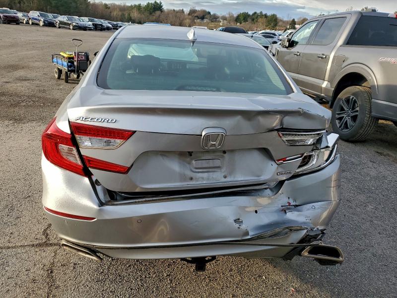 2018 HONDA ACCORD TOU #3304575446