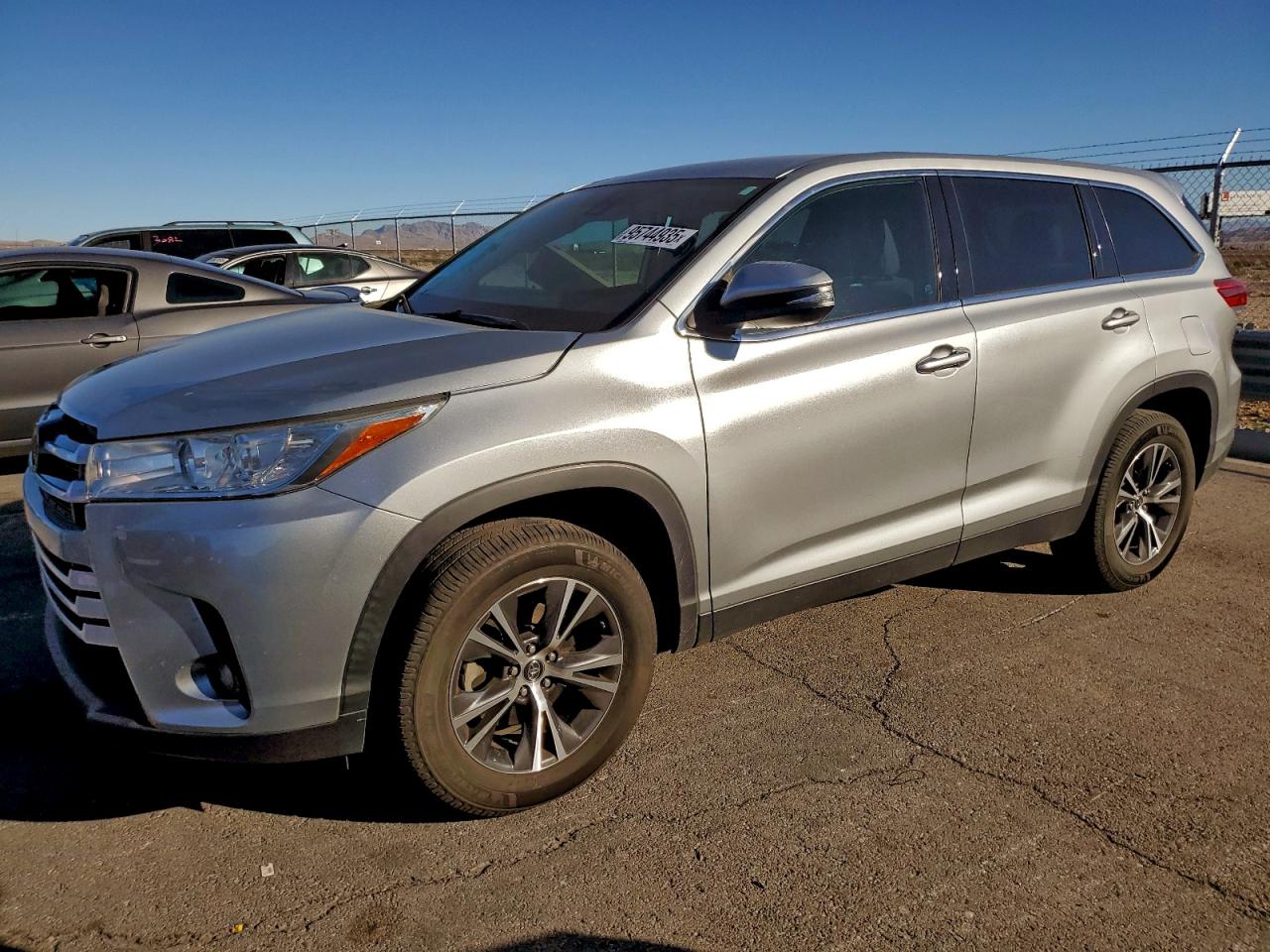 TOYOTA HIGHLANDER LE