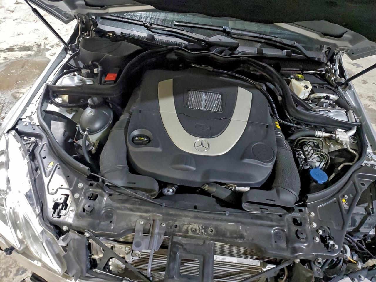 MERCEDES-BENZ E-CLASS 550