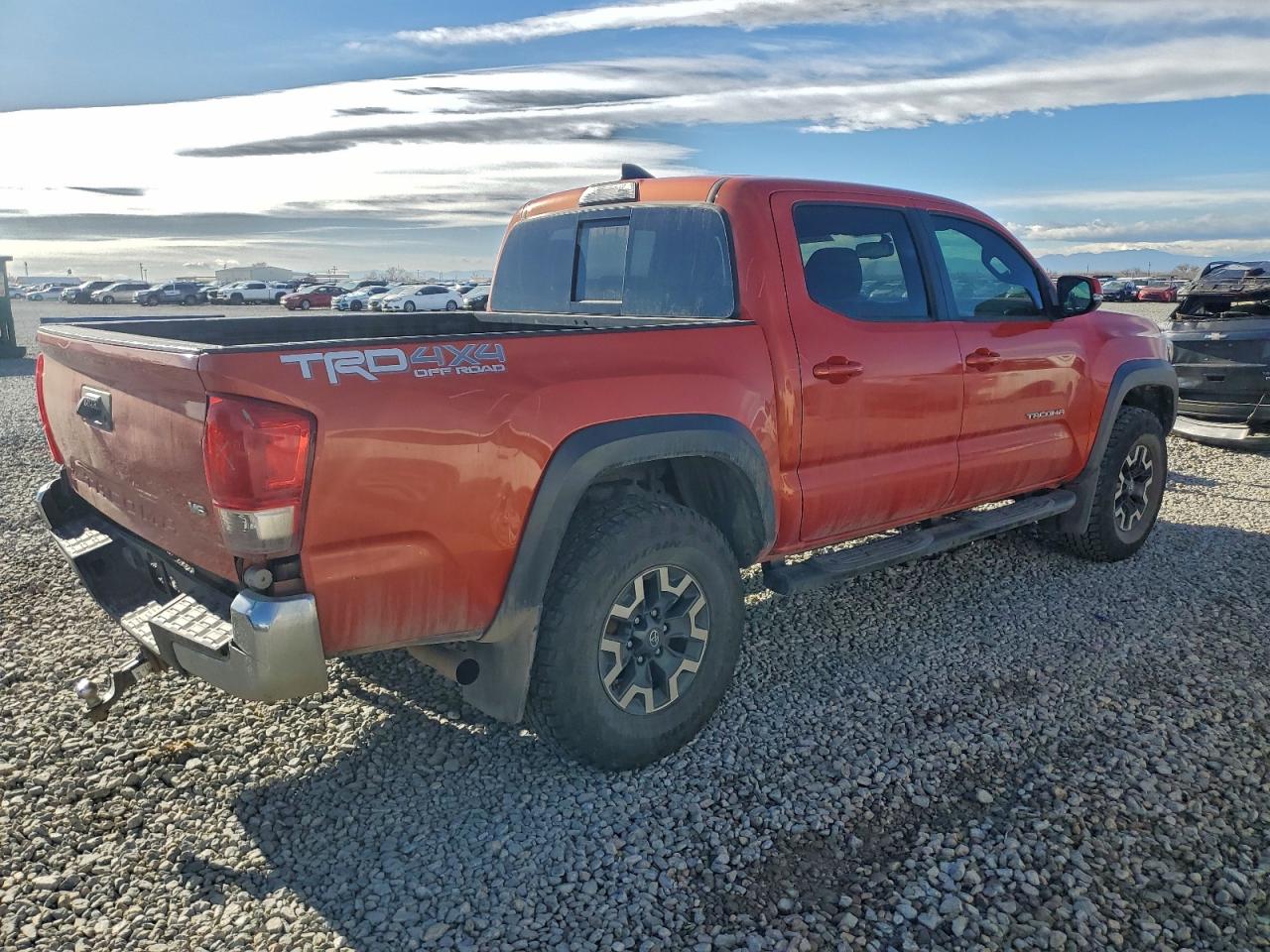 Lot #3318244873 2017 TOYOTA TACOMA DOU