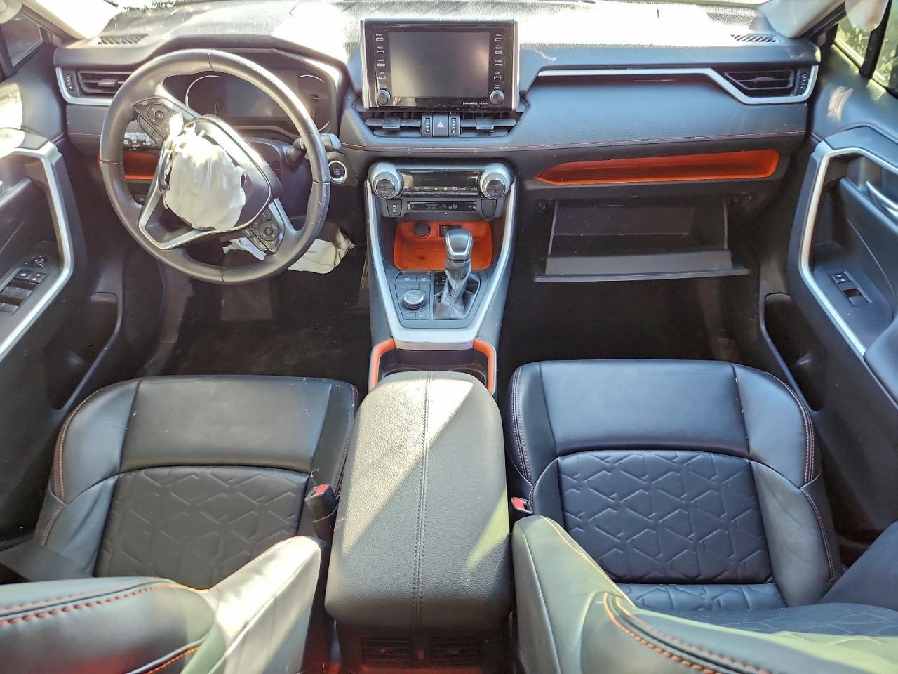 TOYOTA RAV4 ADVENTURE