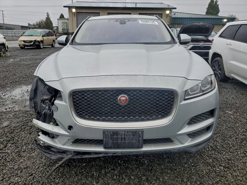 2017 JAGUAR F-PACE PRE #3305684730