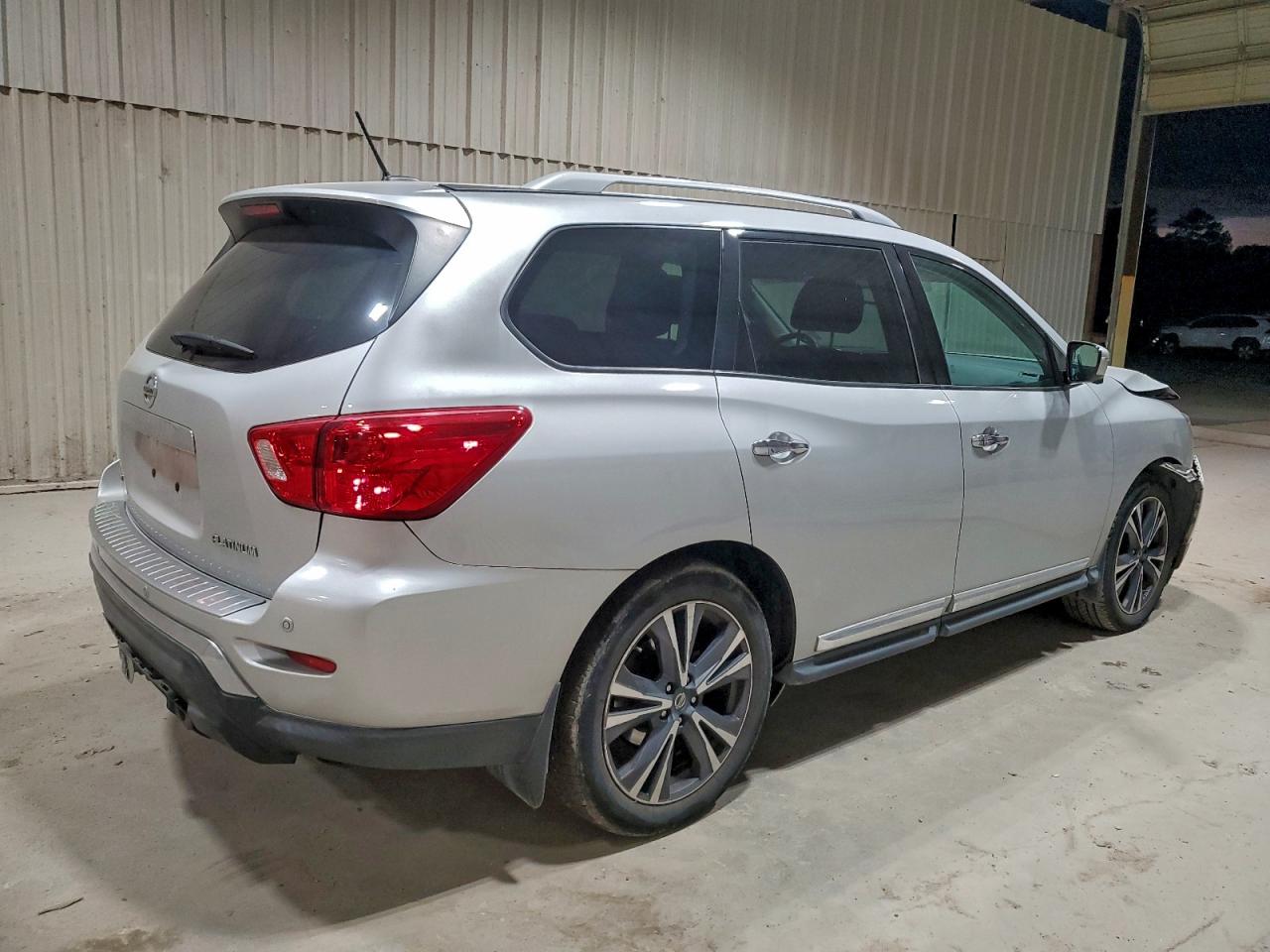 NISSAN PATHFINDER S