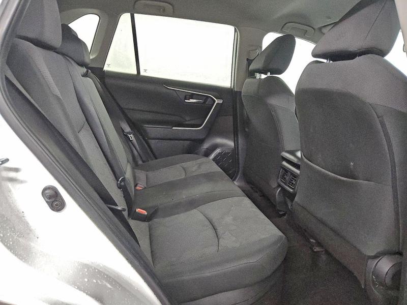 2024 TOYOTA RAV4 XLE #3316728442