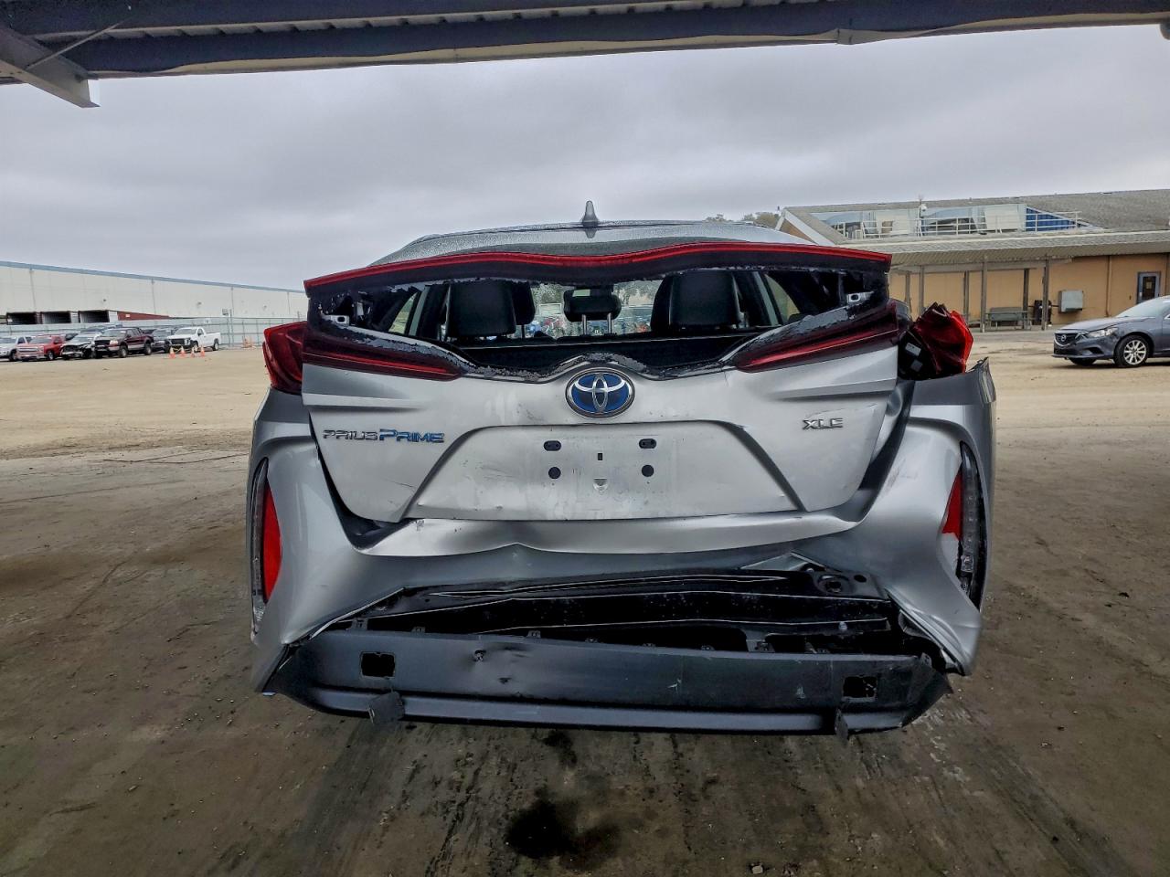 TOYOTA PRIUS PRIME LE