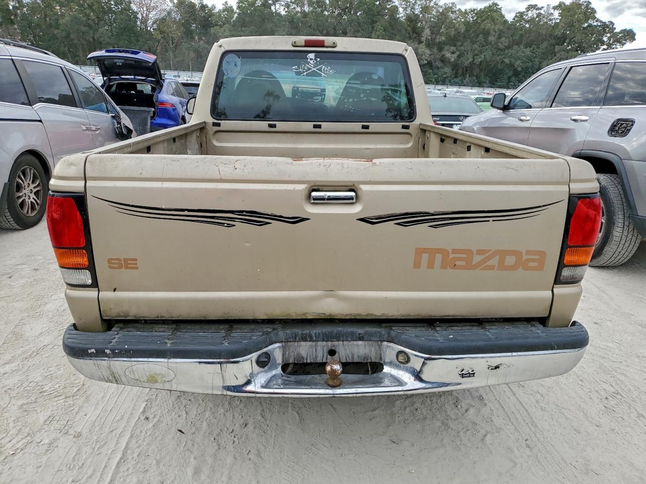 Lot #3301660684 1999 MAZDA B2500