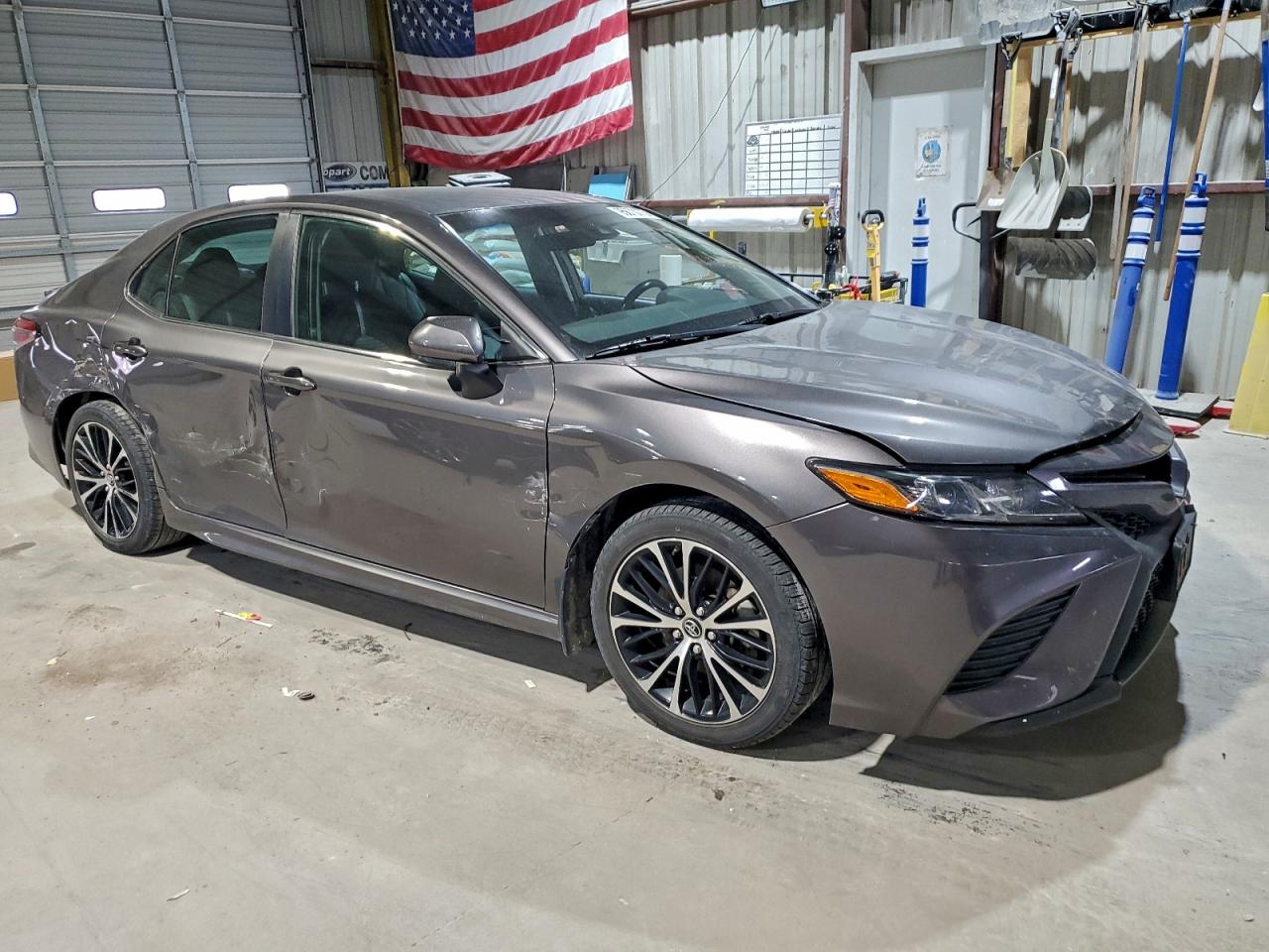 TOYOTA CAMRY L