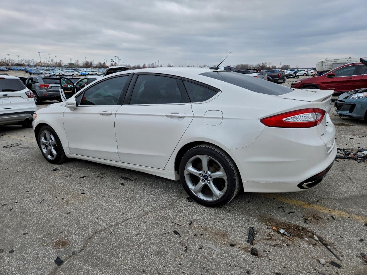 Lot #3312420613 2015 FORD FUSION SE