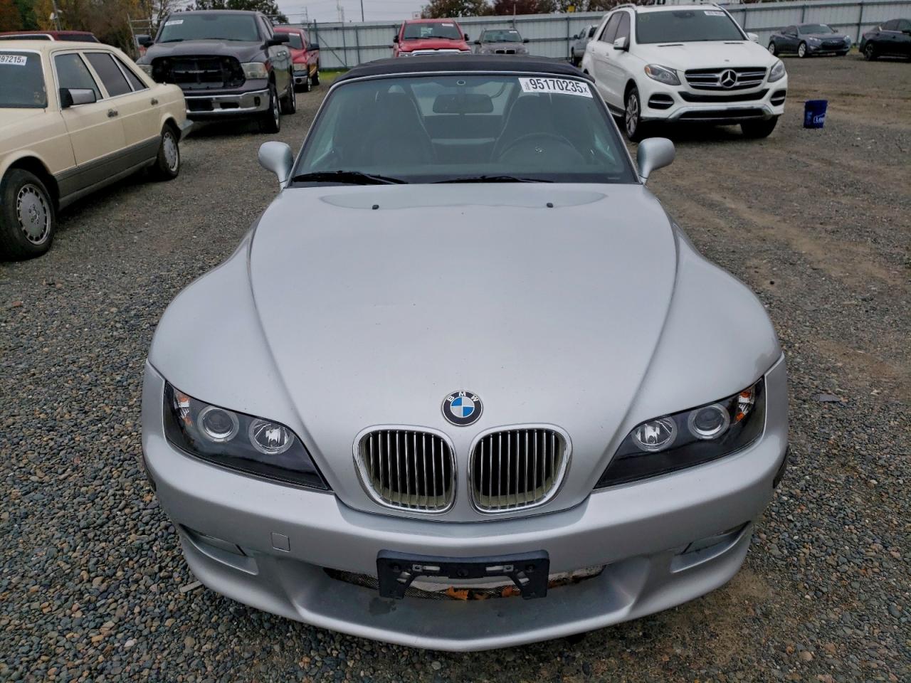 Lot #3301874442 2001 BMW Z3 3.0