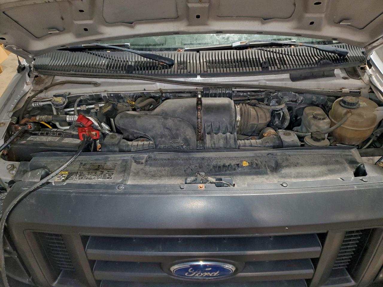 FORD ECONOLINE E150 VAN