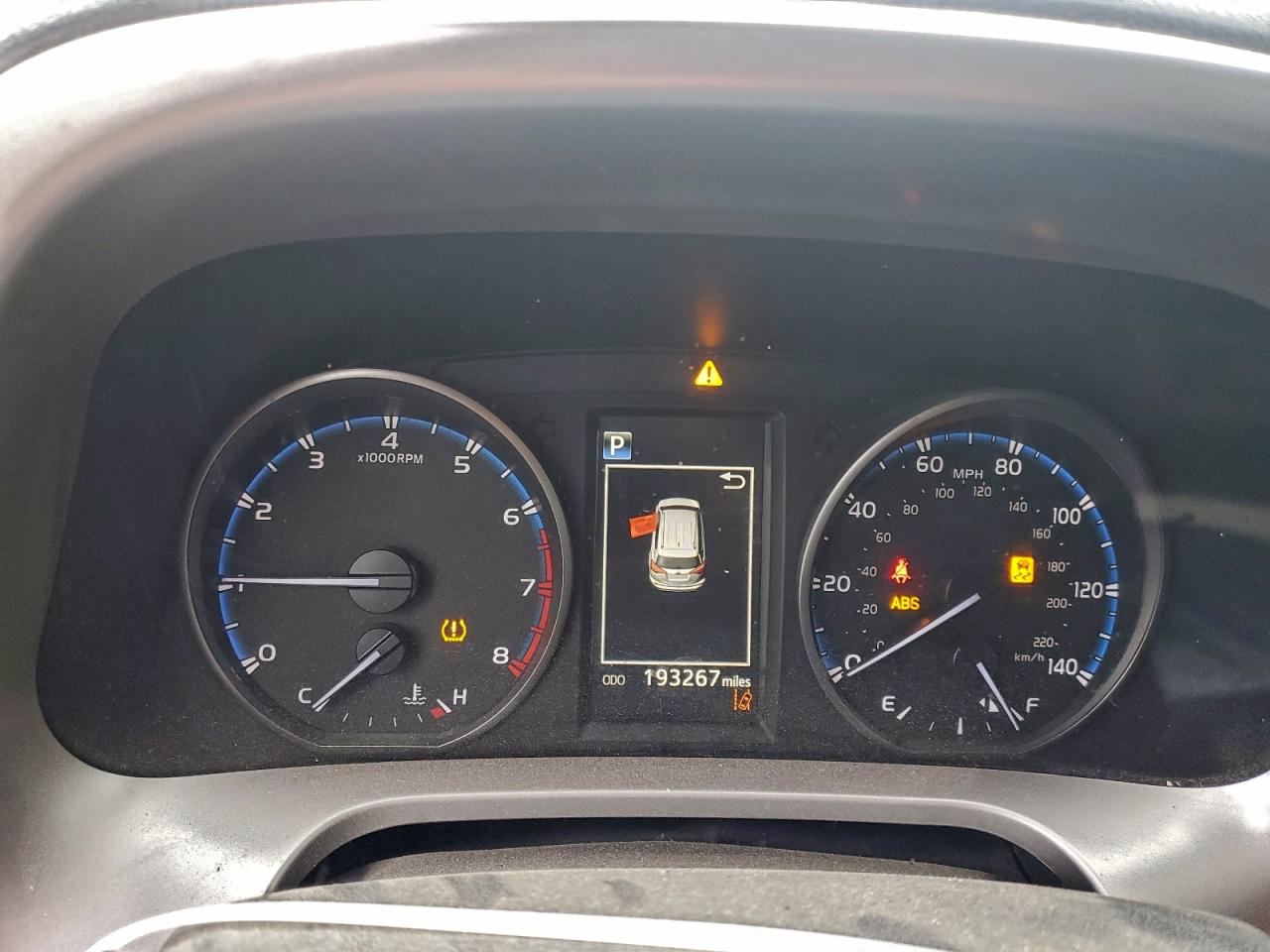 Lot #3302711003 2018 TOYOTA RAV4 LE