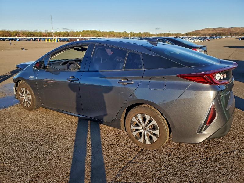 2020 TOYOTA PRIUS PRIM #3317866944