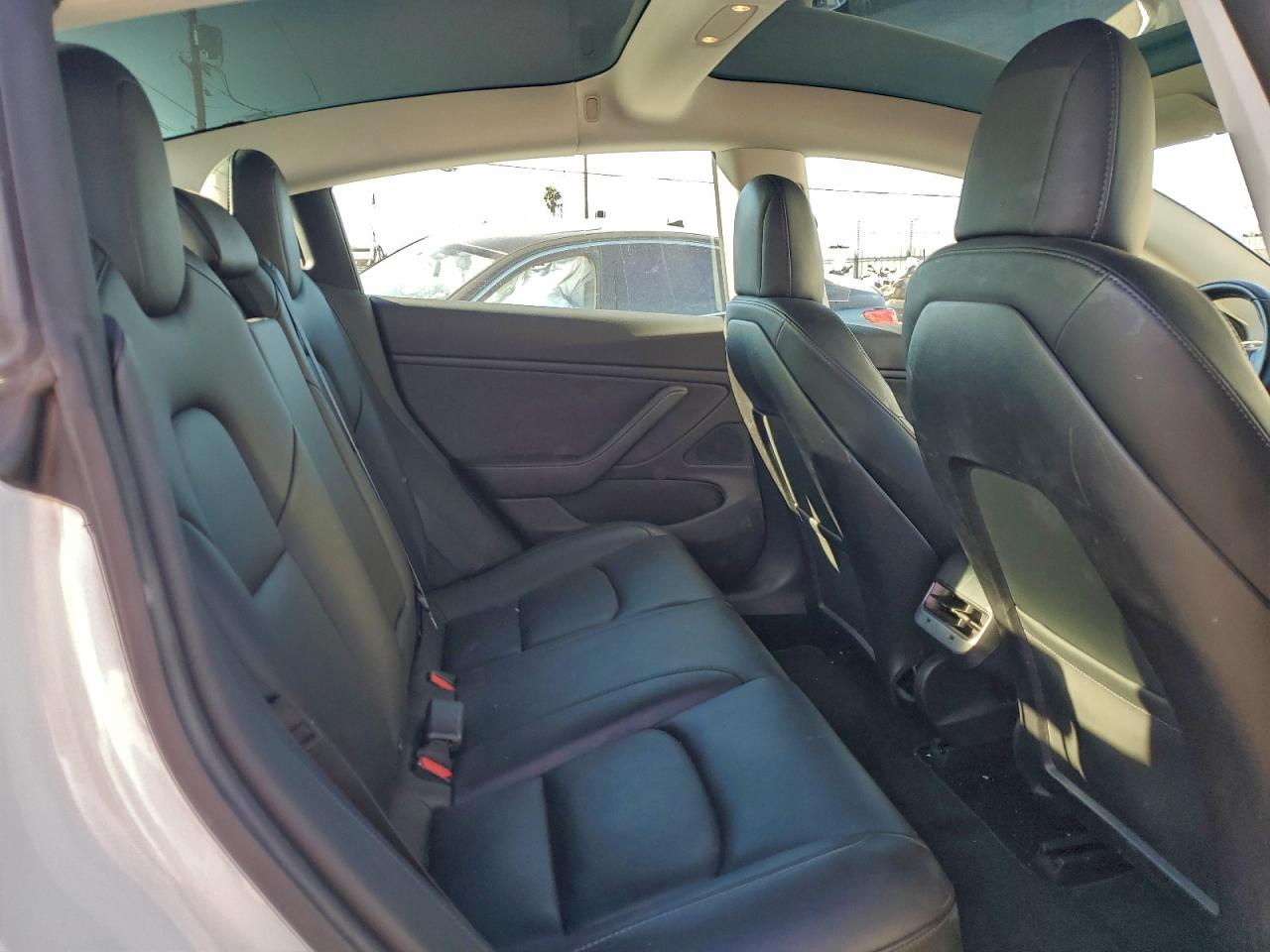 Lot #3317147995 2019 TESLA MODEL 3