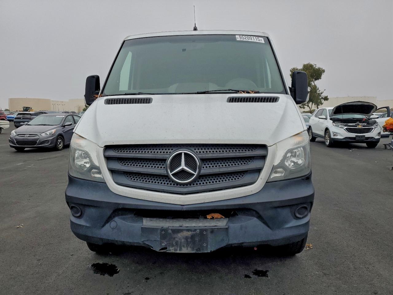 Lot #3305667716 2016 MERCEDES-BENZ SPRINTER 2